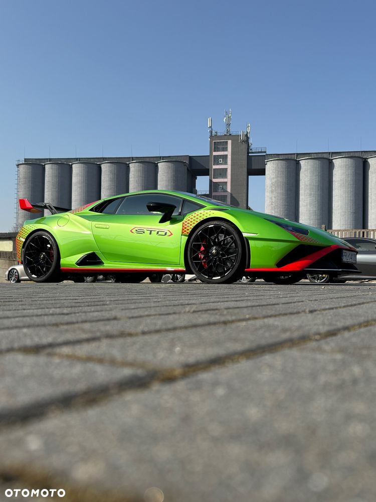 Lamborghini Huracan - 4