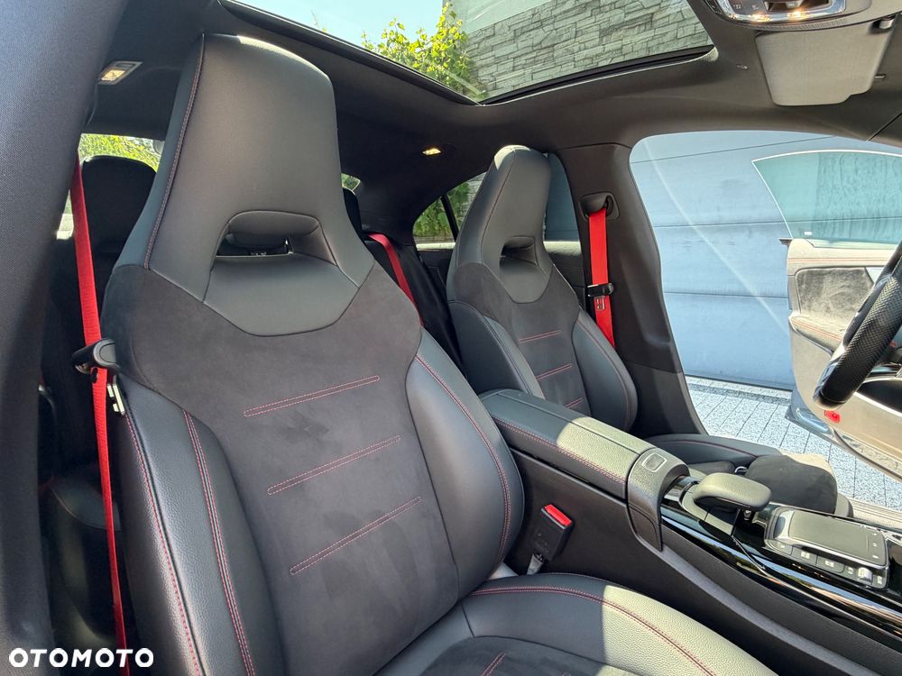 Mercedes-Benz CLA AMG 35 4-Matic 7G-DCT - 13