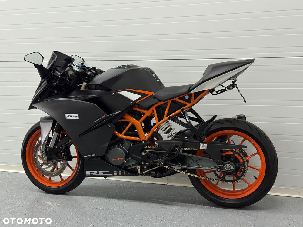 KTM RC 125 - 13