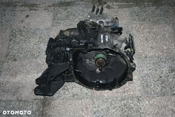 SKRZYNIA BIEGÓW SPACE STAR / VOLVO 1,9DCI 1023678