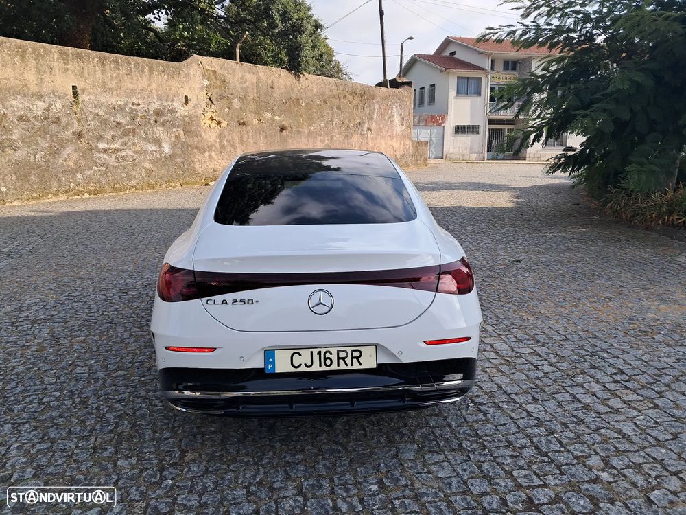Mercedes-Benz CLA 250+ EQ - 6