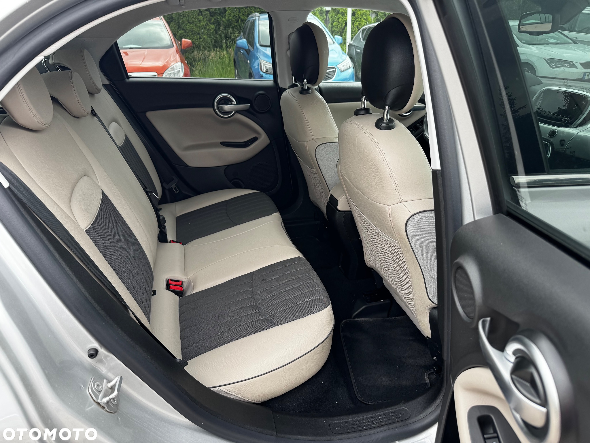 Fiat 500X 1.4 MultiAir Lounge - 32