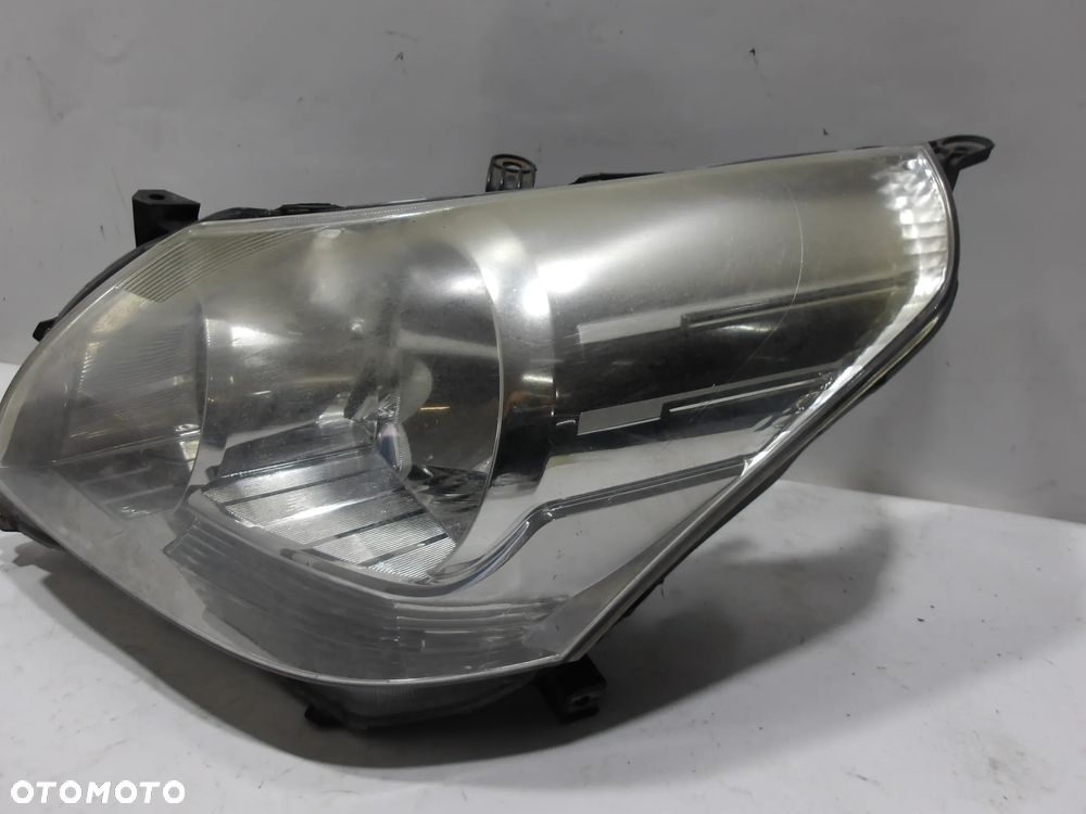 LAMPA LEWA PRAWA PRZÓD PRZEDNIA TOYOTA VERSO F-VAT - 4