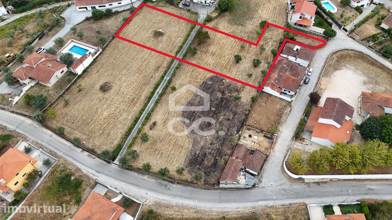 Terreno Construtivo com 2.150 m² Excelente Oportunidade - Grande imagem: 2/4