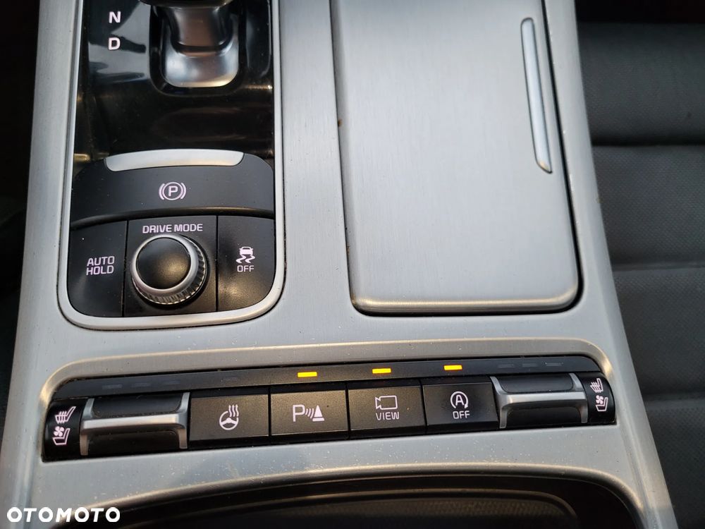 Kia Stinger 2.2 CRDi GT Line - 22
