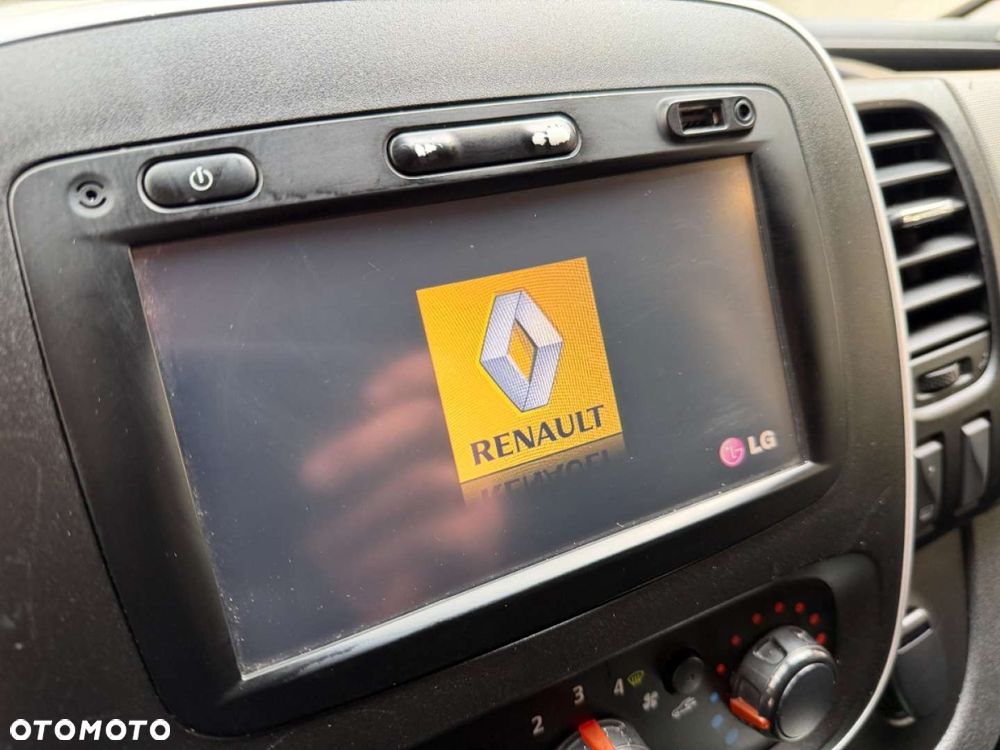 Renault trafic - 22