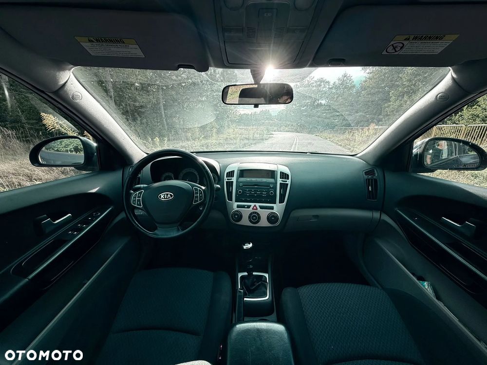 Kia Ceed Cee'd 1.6 Comfort - 9