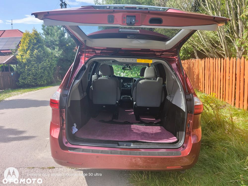 Toyota Sienna 3.5 V6 Limited AWD - 2