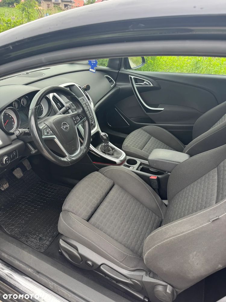 Opel Astra - 16