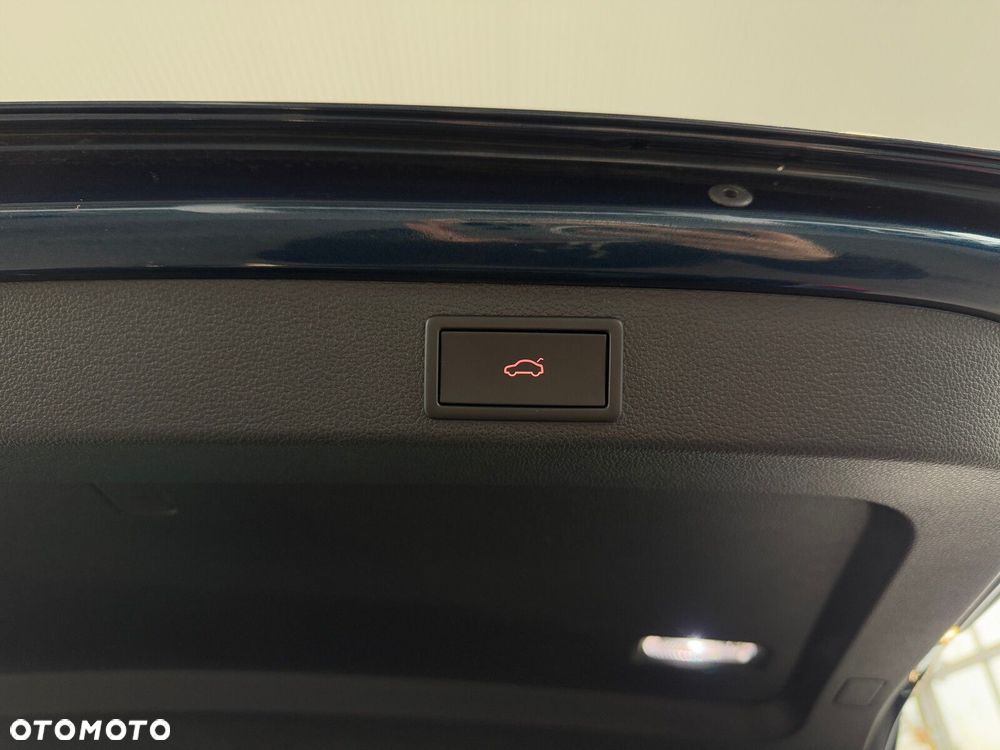 Skoda Superb 2.0 TDI SCR Style DSG - 9