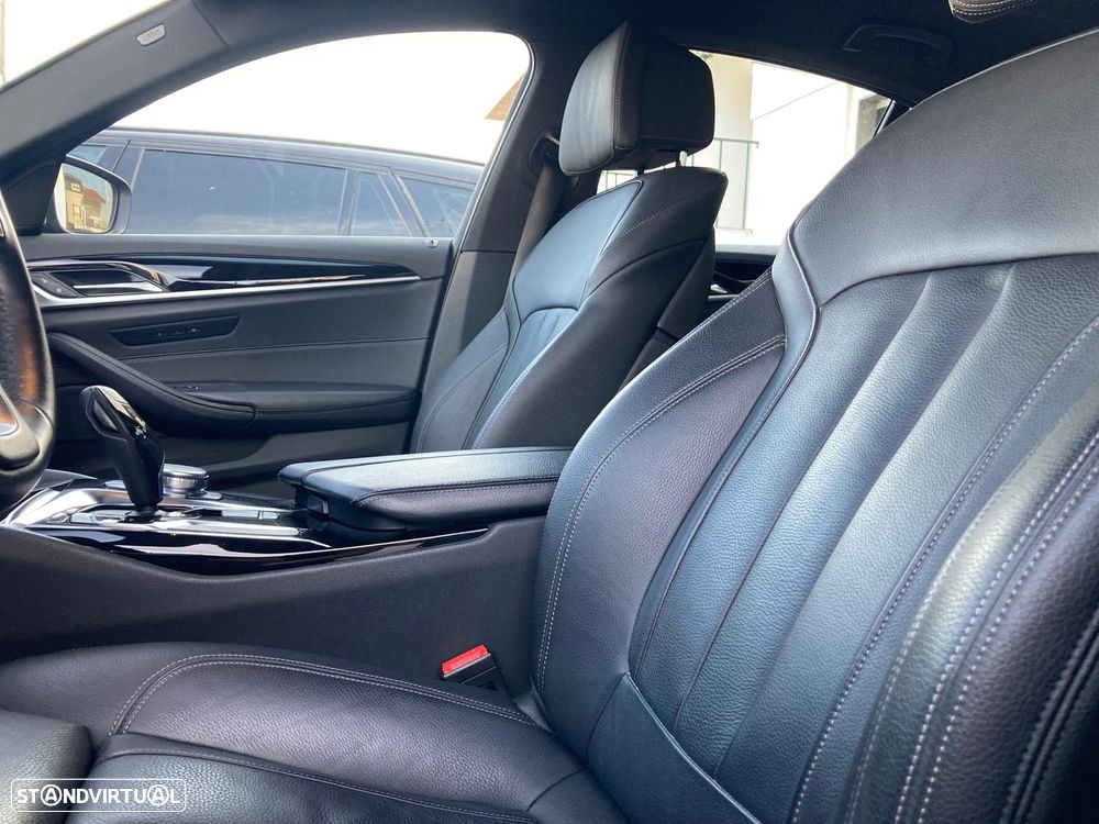 BMW 520 d Line Luxury Auto - 29