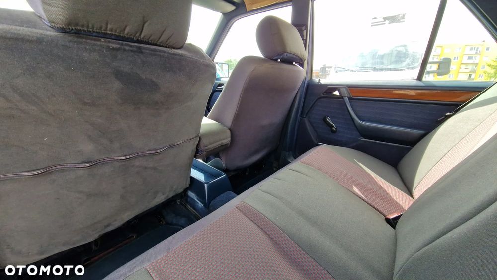 Mercedes-Benz W124 (1984-1993) - 8