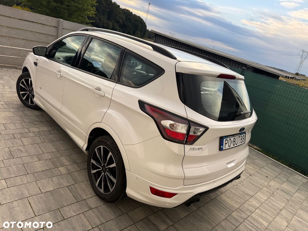 Ford Kuga 2.0 TDCi 4x4 ST-Line - 3