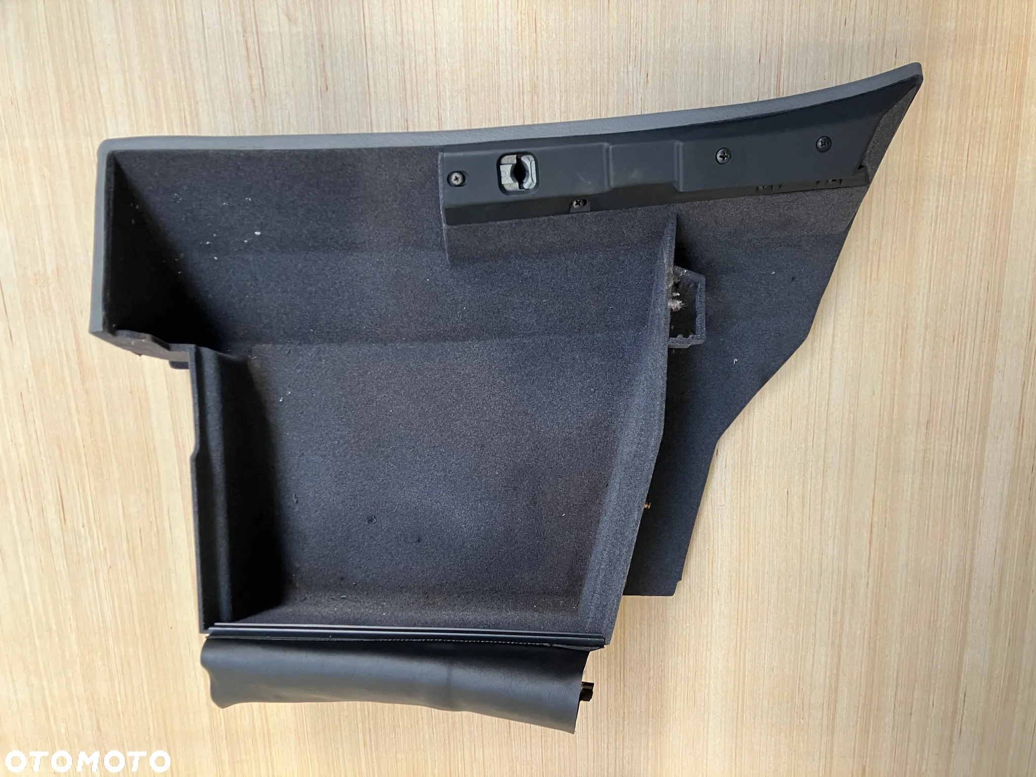 SCHOWEK BMW E32 KIEROWCY PASAŻERA SZARY LISTWA SŁUPEK LISTWY SŁUPKI OSŁONY PLASTIKI MASKOWNICA MASKOWNICE WNĘTRZE - 8