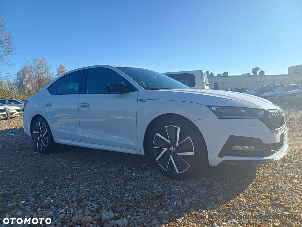 Skoda Octavia 1.5 TSI Sportline - 2