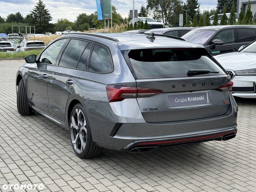 Skoda Octavia 2.0 TSI RS DSG - 7