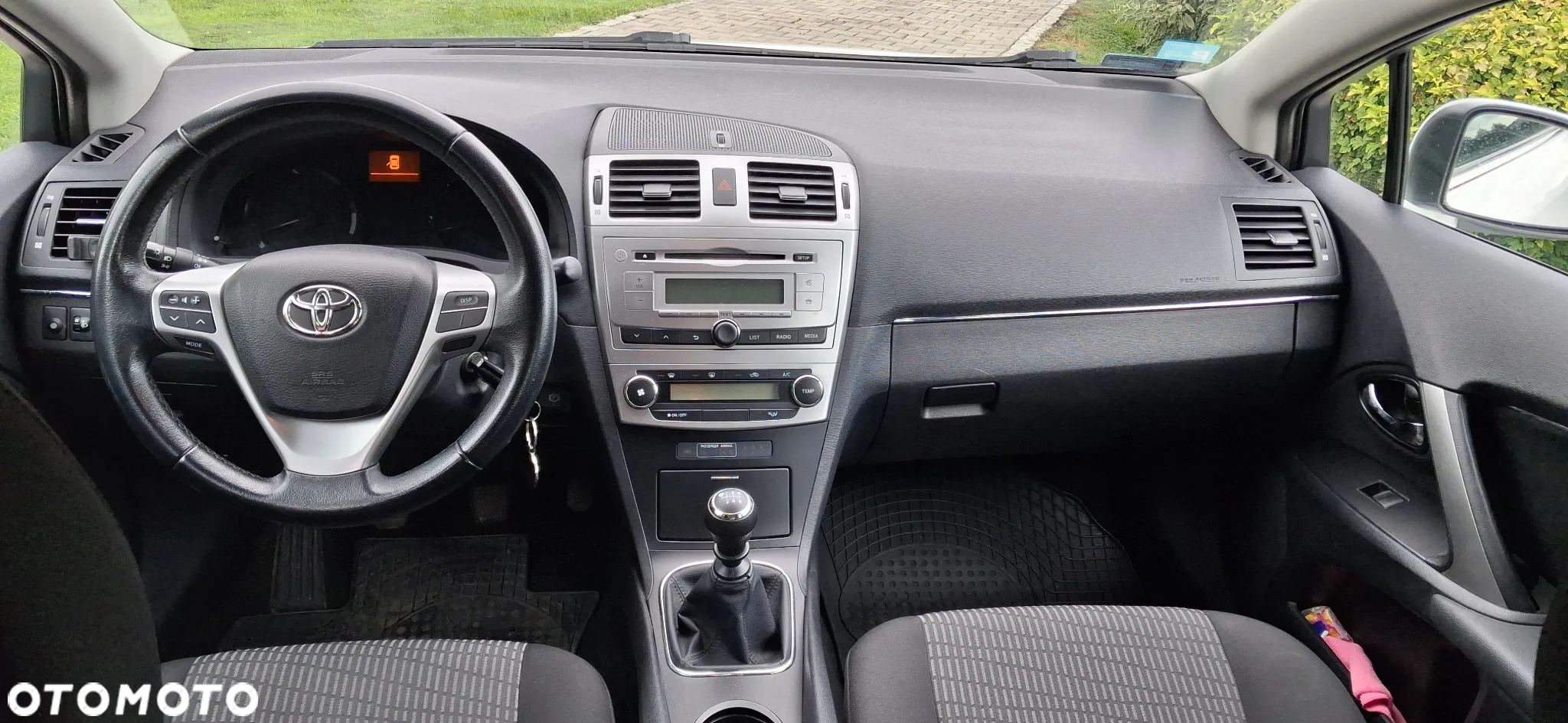 Toyota Avensis 2.0 D-4D Active - 8