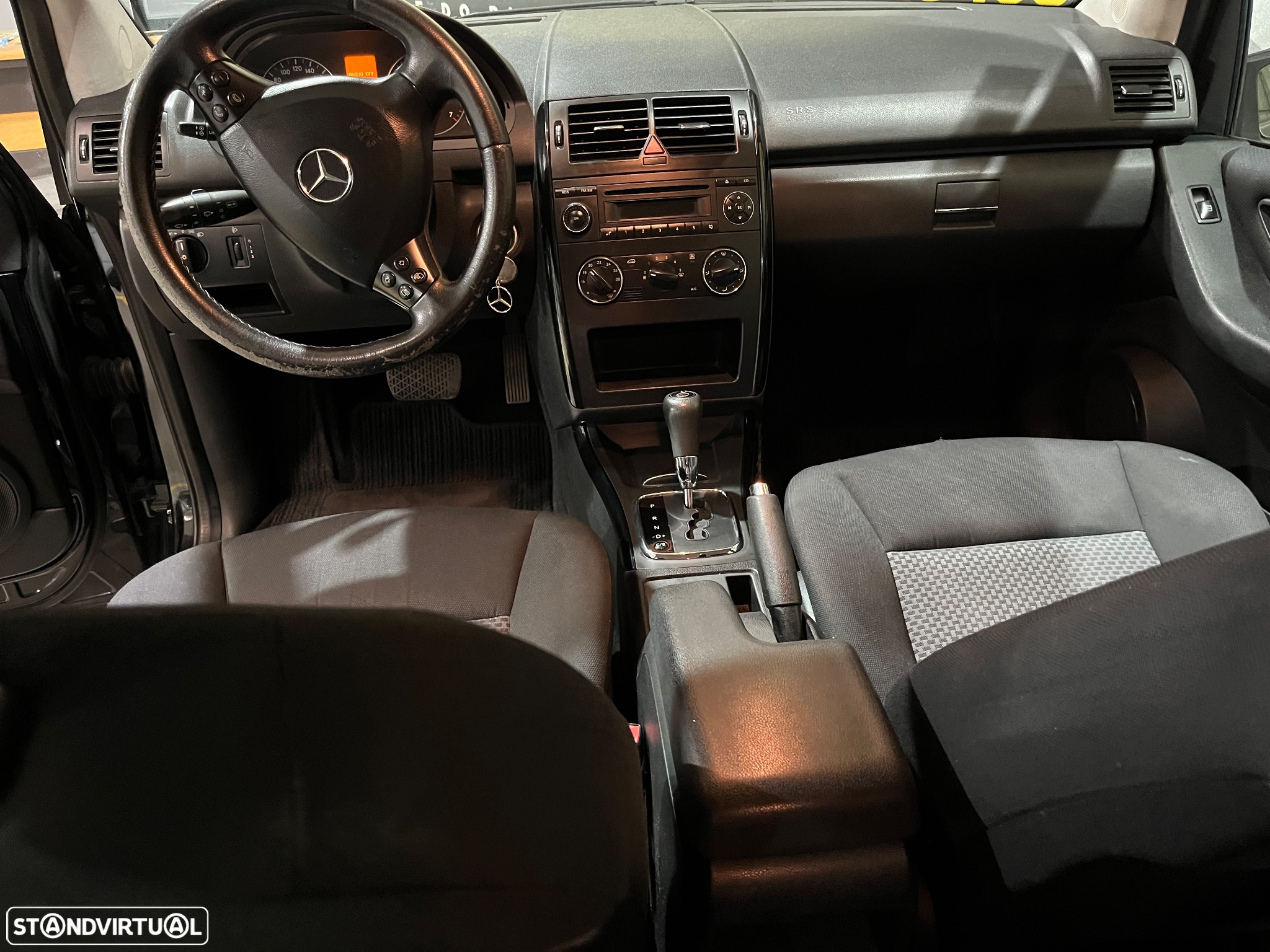 Mercedes-Benz A 150 Avantgarde Automatic - 23