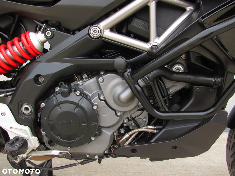 Aprilia Caponord - 9