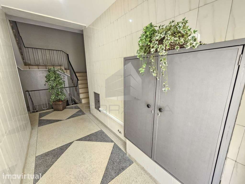Apartamento T2+1 Oliveira do Douro - V.N.Gaia - Grande imagem: 4/29