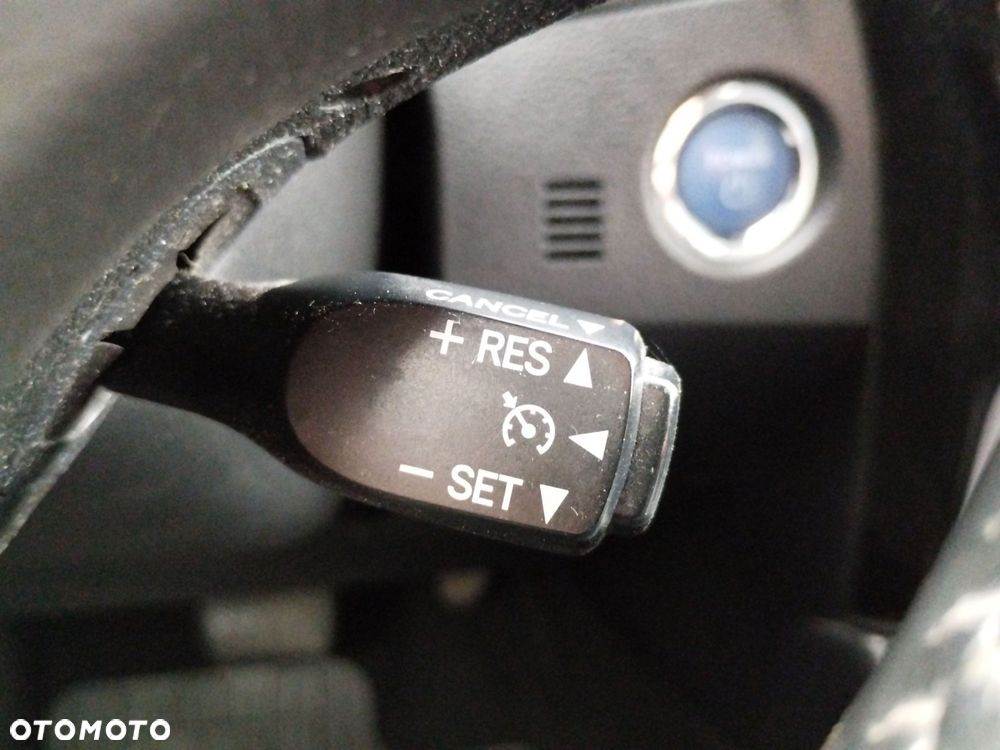 Toyota Auris Hybrid 135 Premium - 21