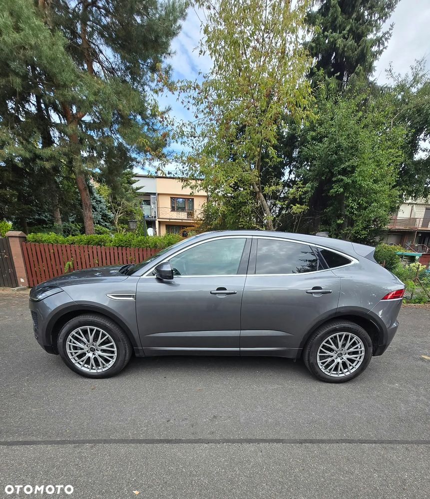 Jaguar E-Pace 2021 photo 5