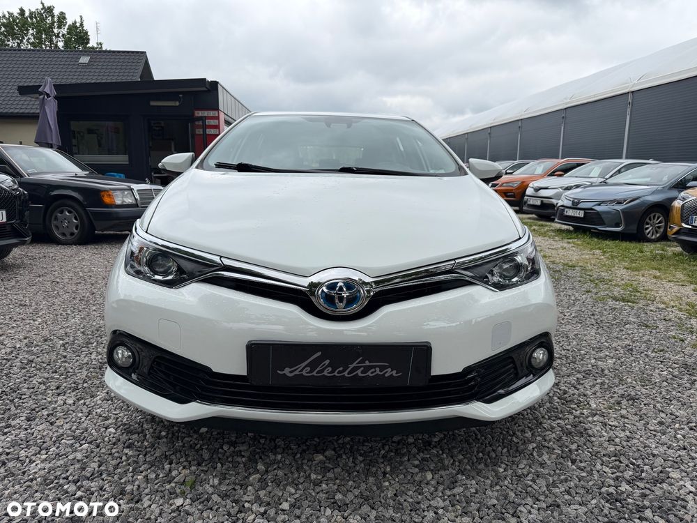 Toyota Auris Hybrid 135 Premium - 3