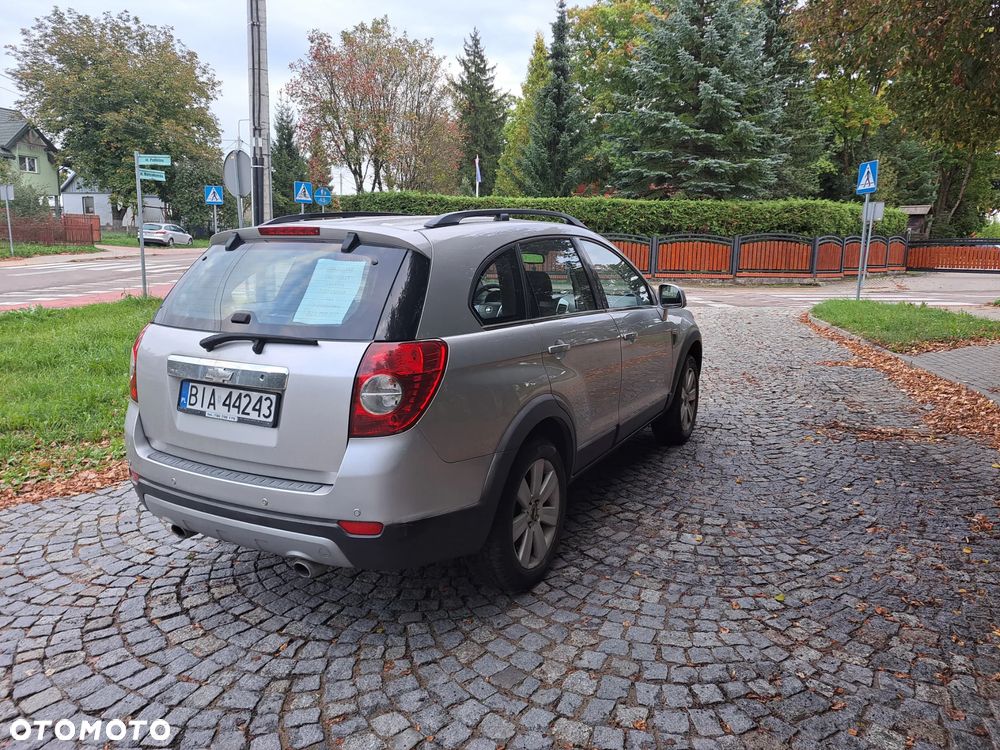 Chevrolet Captiva - 13