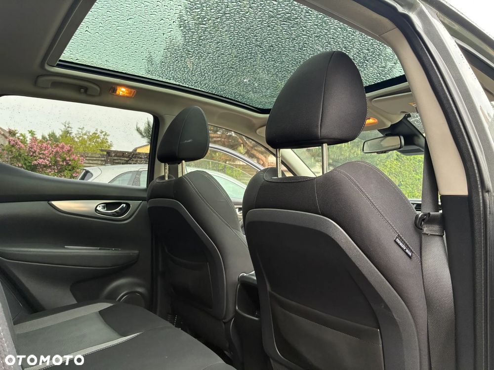 Nissan Qashqai 1.3 DIG-T N-Connecta - 11