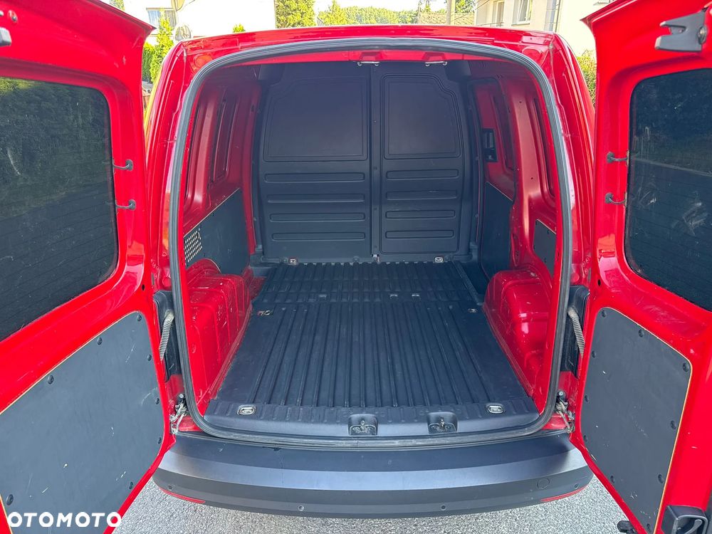 Volkswagen Caddy - 10