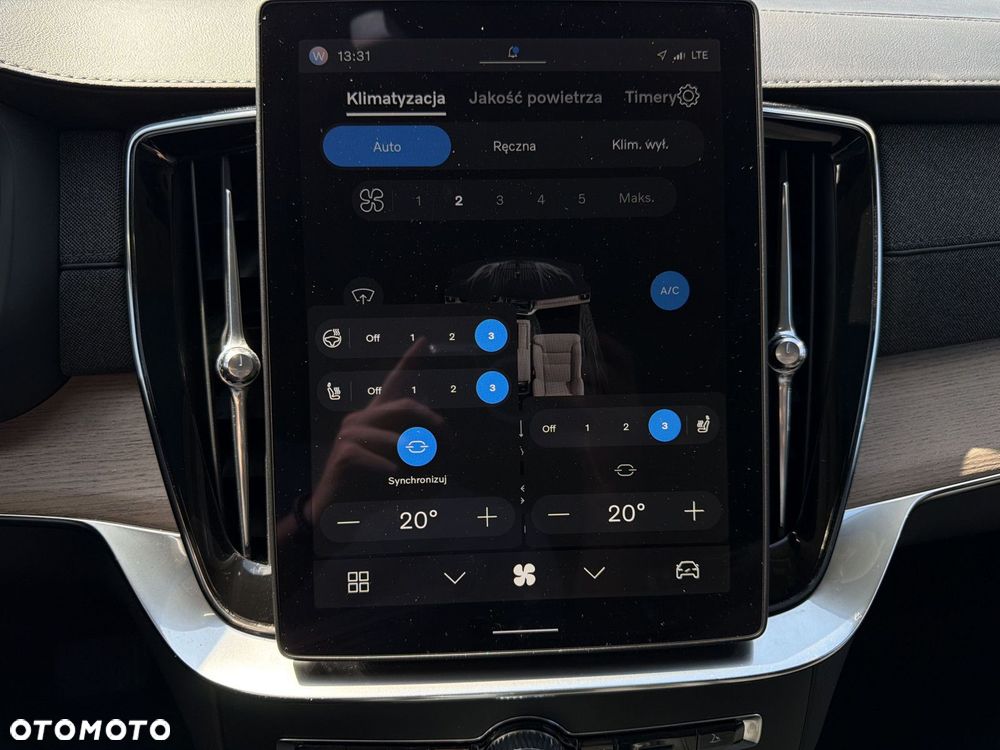 Volvo XC 90 - 23