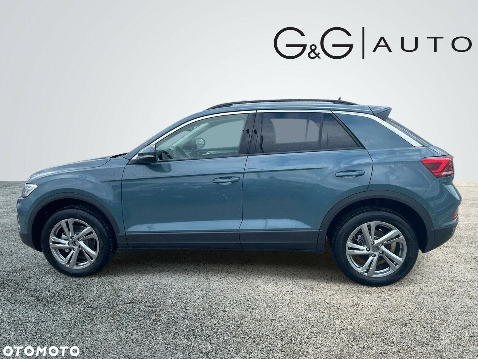 Volkswagen T-Roc - 3
