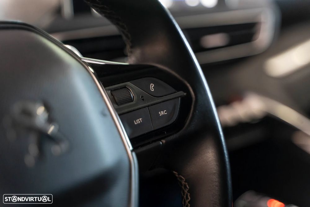 Peugeot 5008 1.5 BlueHDi Allure Pack EAT8 - 18