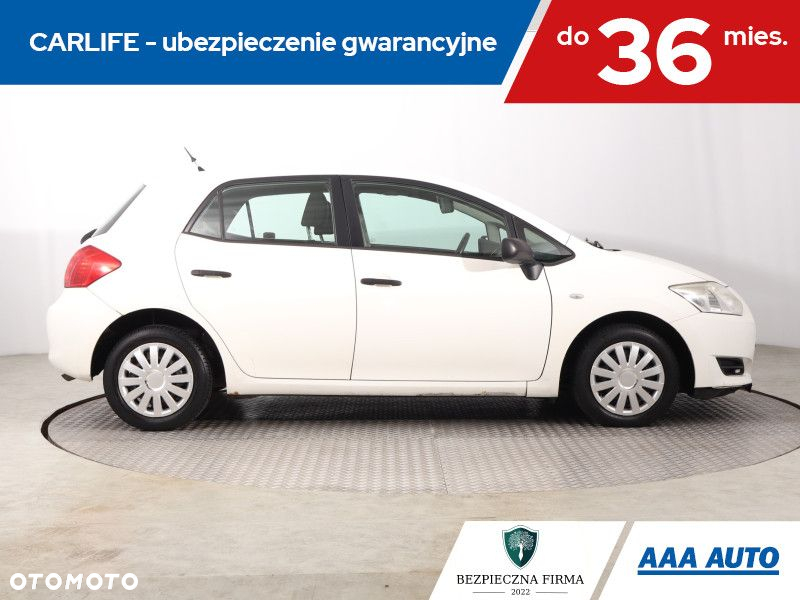 Toyota Auris - 7