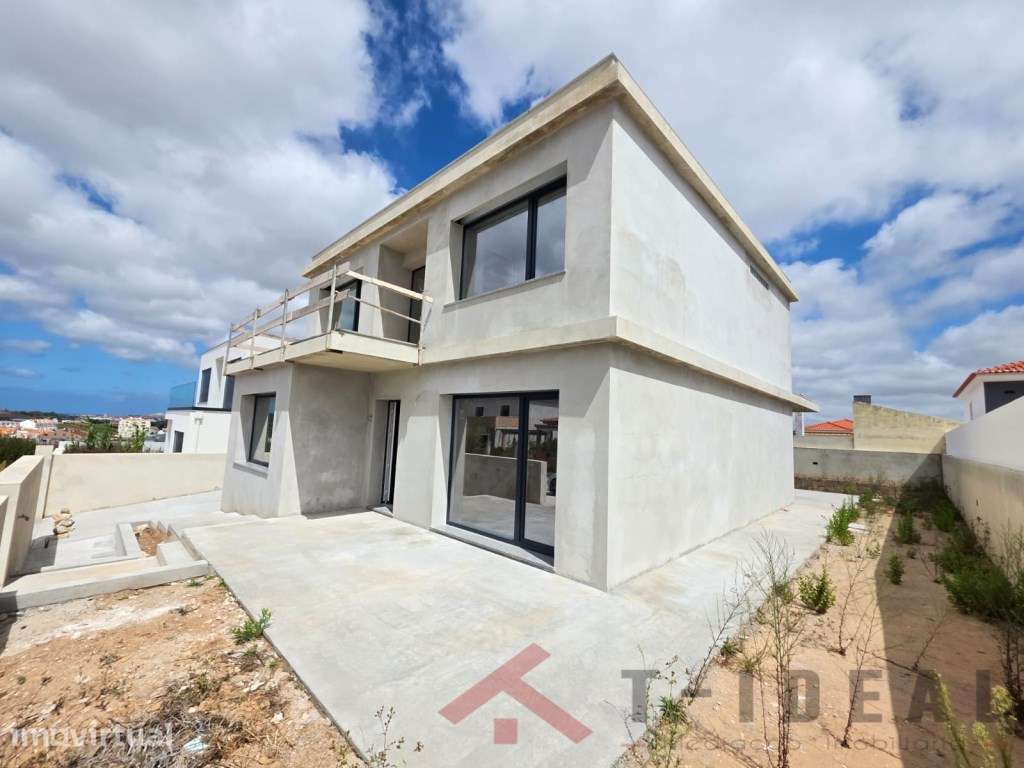 Moradia T4 Moderna na Lourinhã - Grande imagem: 4/34