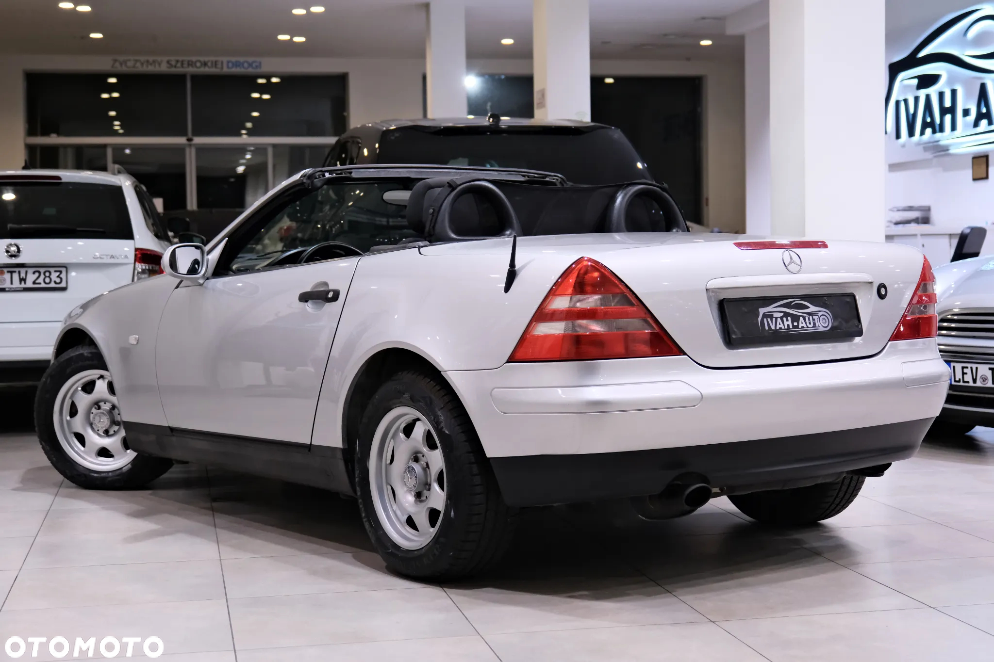 Mercedes-Benz SLK 200 - 9
