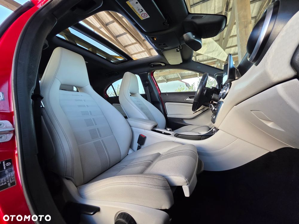 Mercedes-Benz Klasa A 200 CDI 4Matic 7G-DCT AMG Line - 37