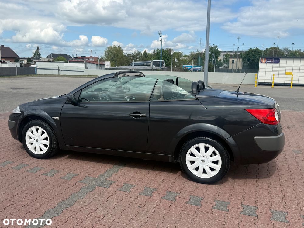 Renault Megane 2.0 16V Dynamique - 23
