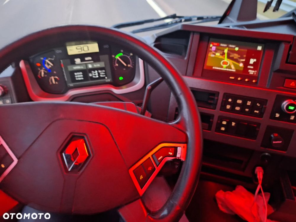 Renault Gama T 480/ 2018 / sprowadzony - 6