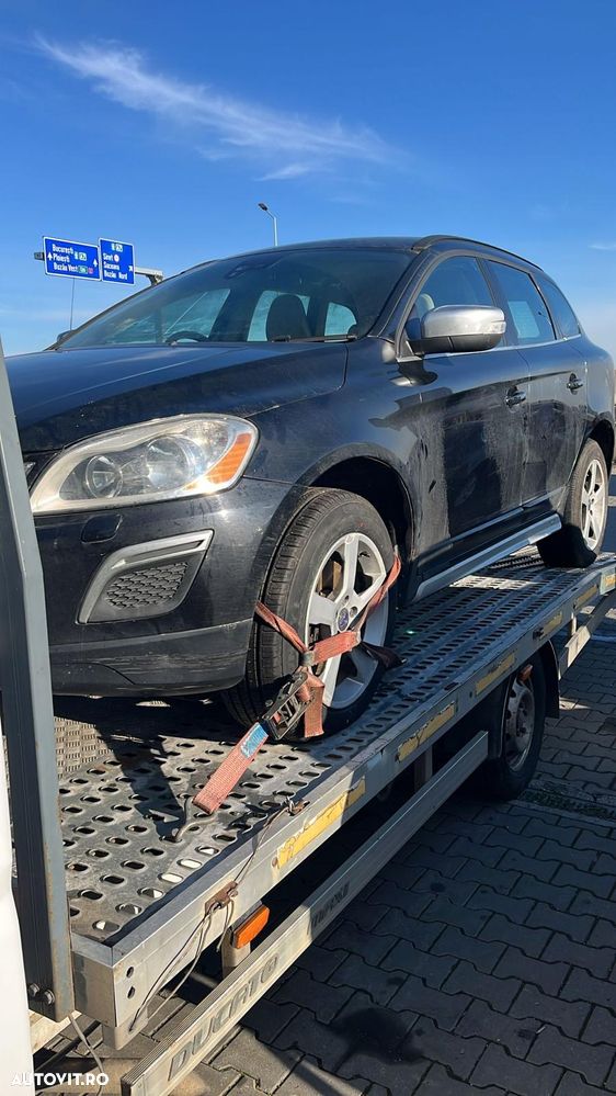 Dezmembram Volvo XC60 2.4 diesel 4x4 automat din 2013