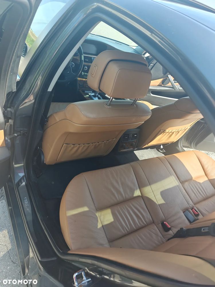 BMW Seria 5 - 23