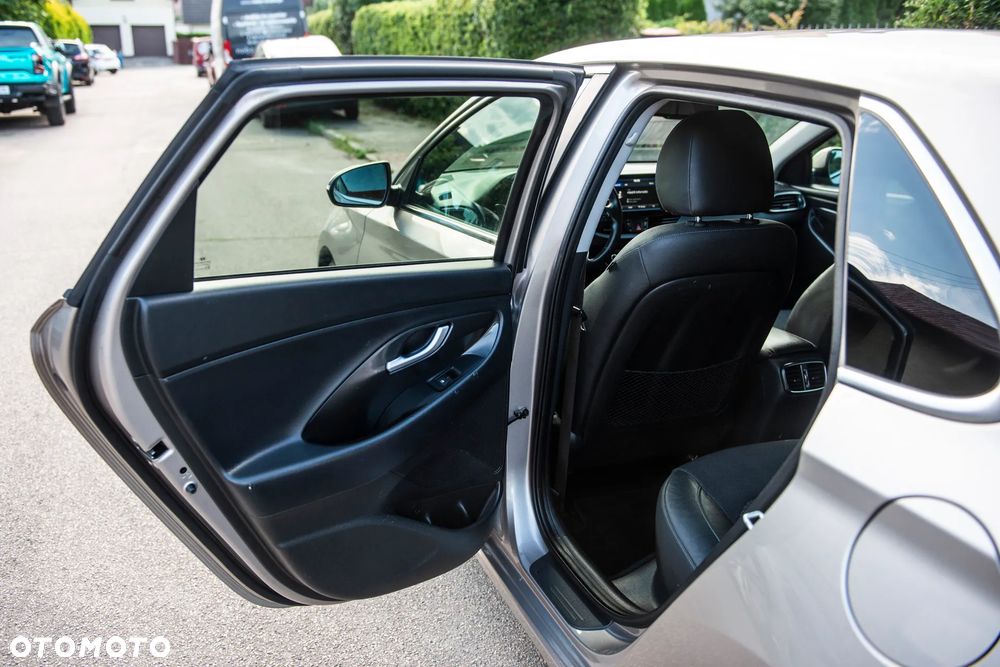 Hyundai i30 1.4 T-GDI Comfort DCT - 29