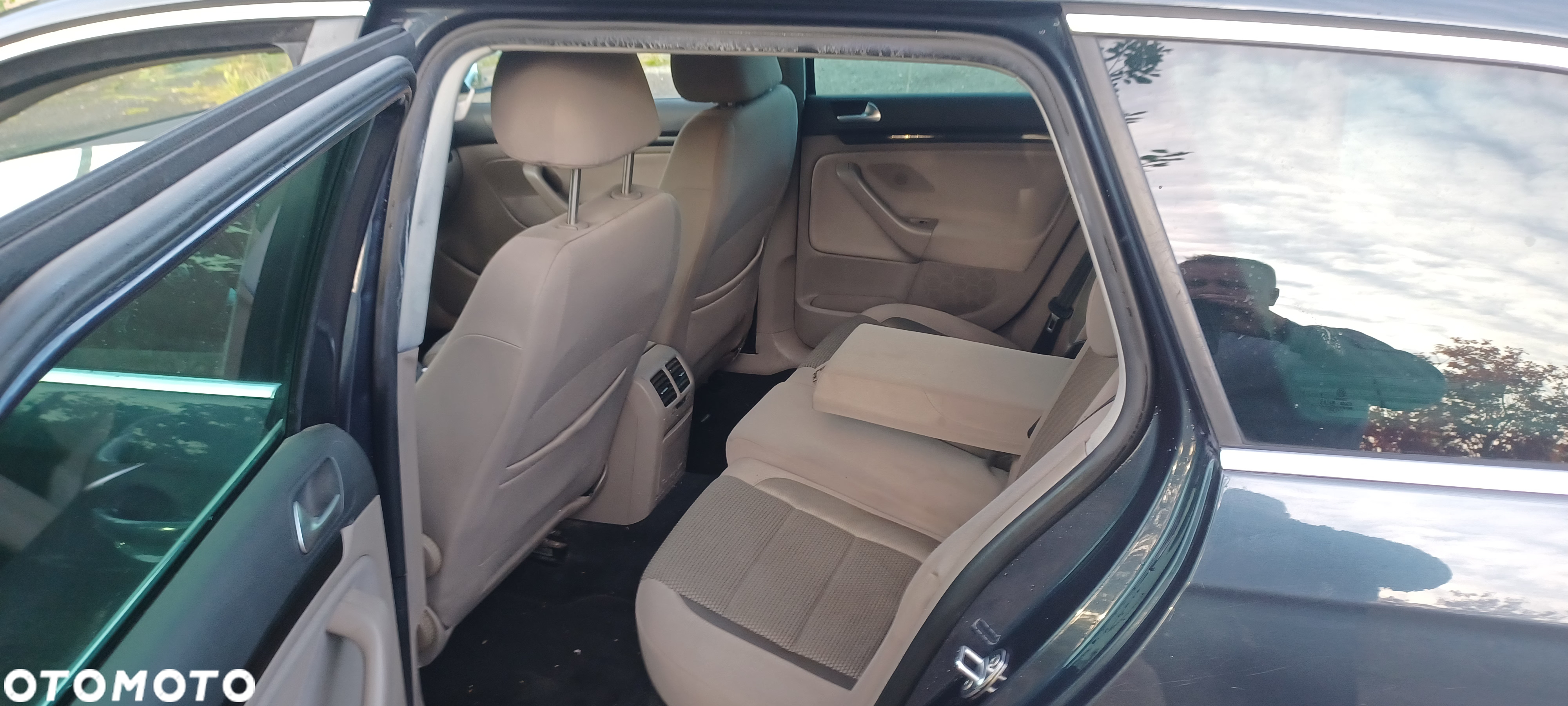 Volkswagen Golf Variant 1.6 TDI DPF Style - 12