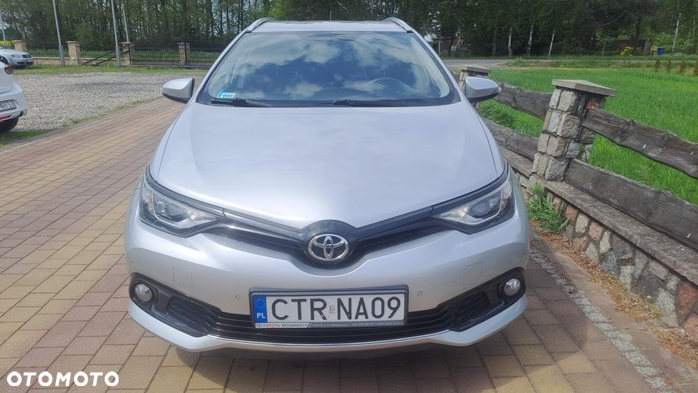 Toyota Auris - 10