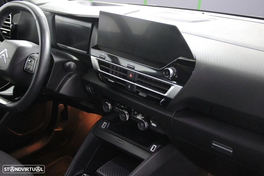 Citroën e-C4 136 Standard-Range YOU - 10
