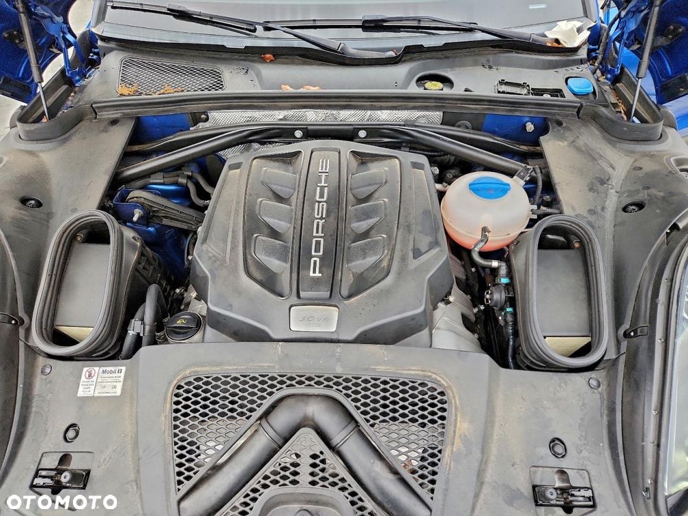 Porsche Macan GTS PDK - 14