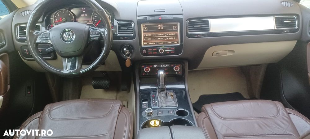 Volkswagen Touareg 3.0 V6 TDI BMT - 5