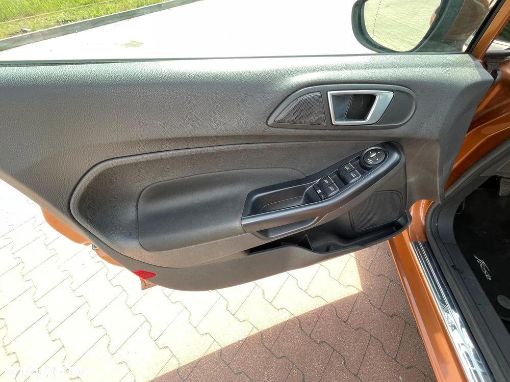 Ford Fiesta 1.0 EcoBoost Start-Stop SYNC Edition - 19