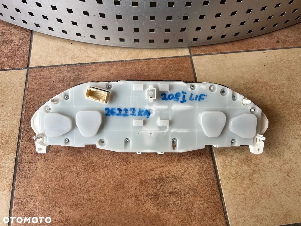 LICZNIK WYŚWIETLACZ ZEGARY PEUGEOT 208 I LIFT 2017 ROK 9822621180 26,000 km - 2