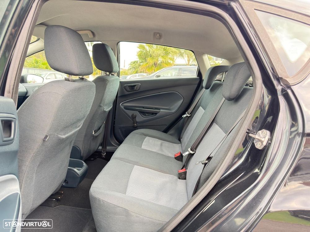 Ford Fiesta 1.4 TDCI Titanium - 15